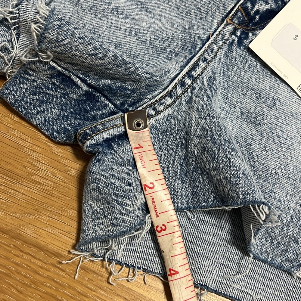 Zara Shorts Jeans Denim Blue Distressed Women Shorts jeans size 2 NEW - Picture 10 of 15